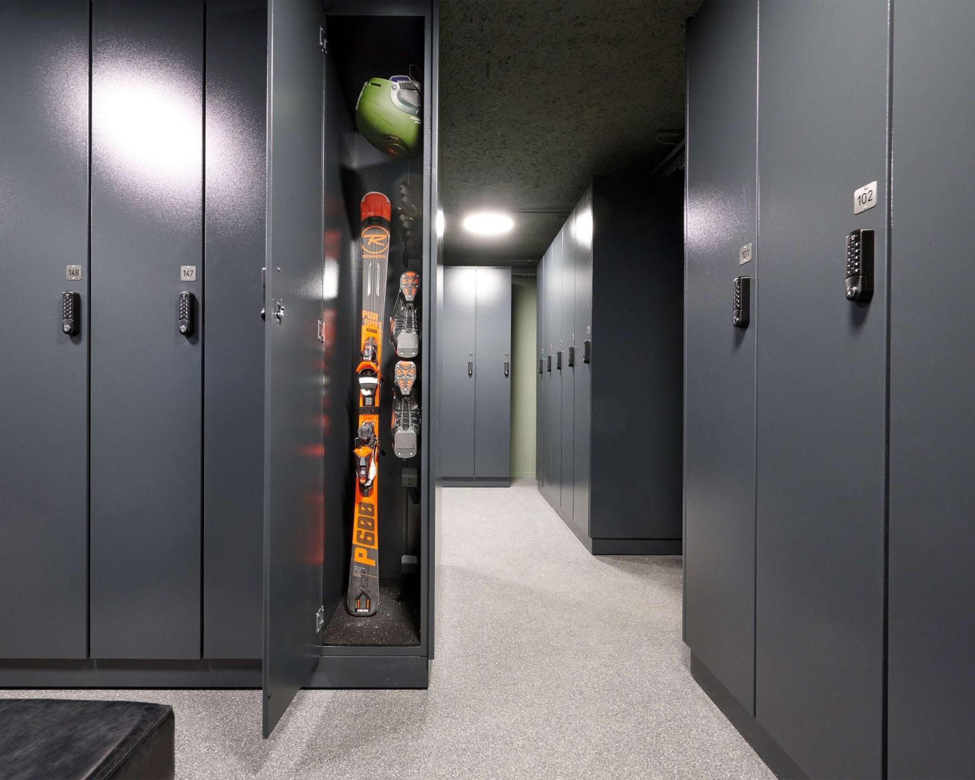 Hotel Flueela Davos - The Unbound Collection By Hyatt Bagian luar foto