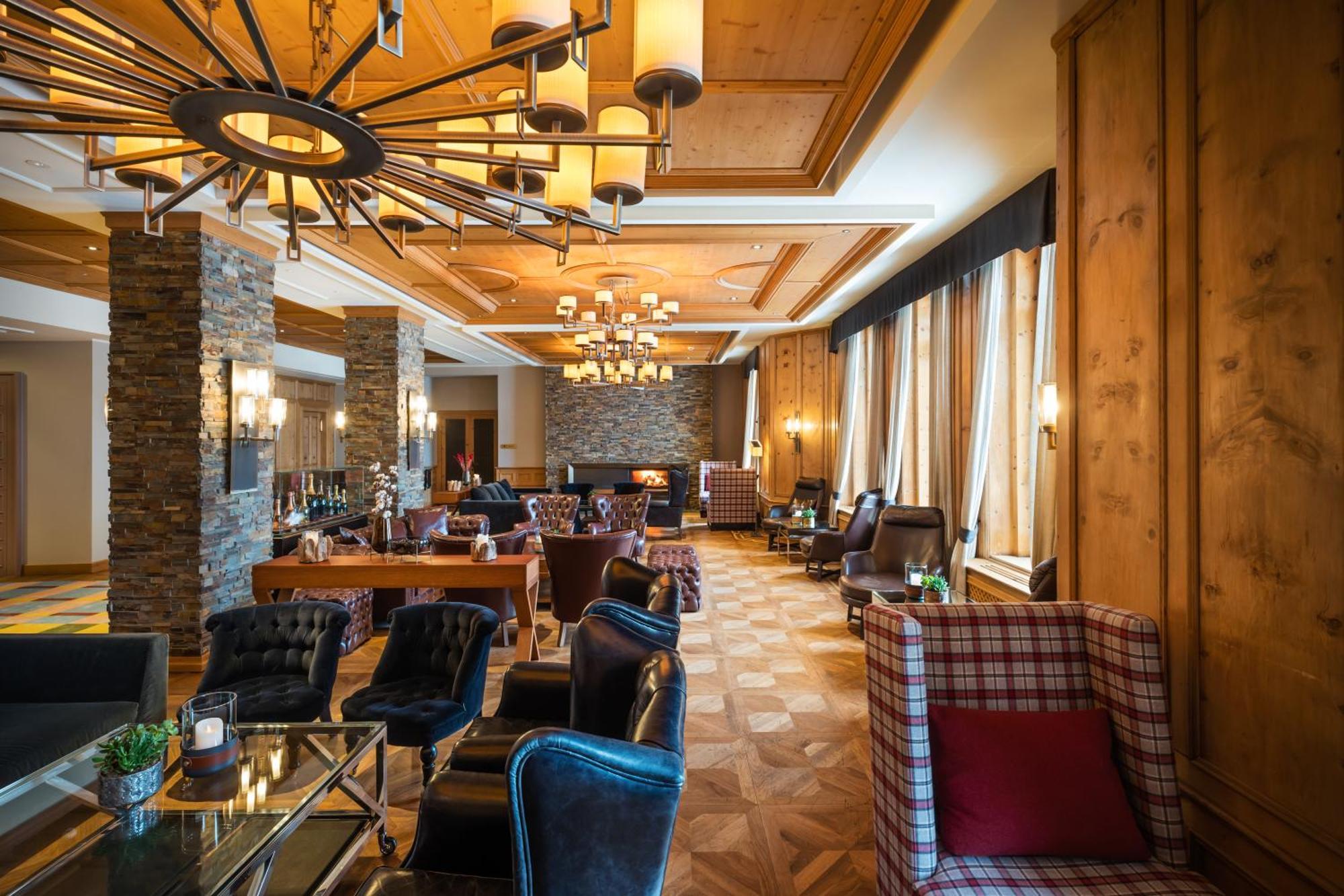 Hotel Flueela Davos - The Unbound Collection By Hyatt Bagian luar foto