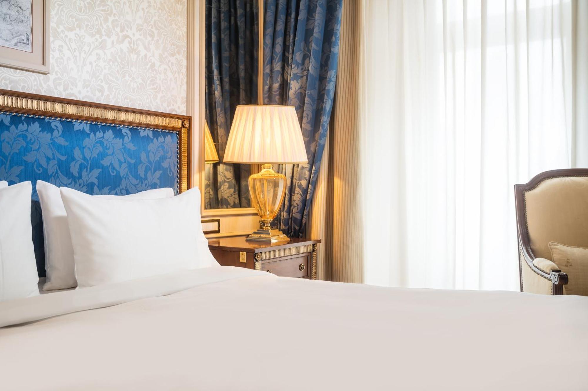 Hotel Flueela Davos - The Unbound Collection By Hyatt Ruang foto