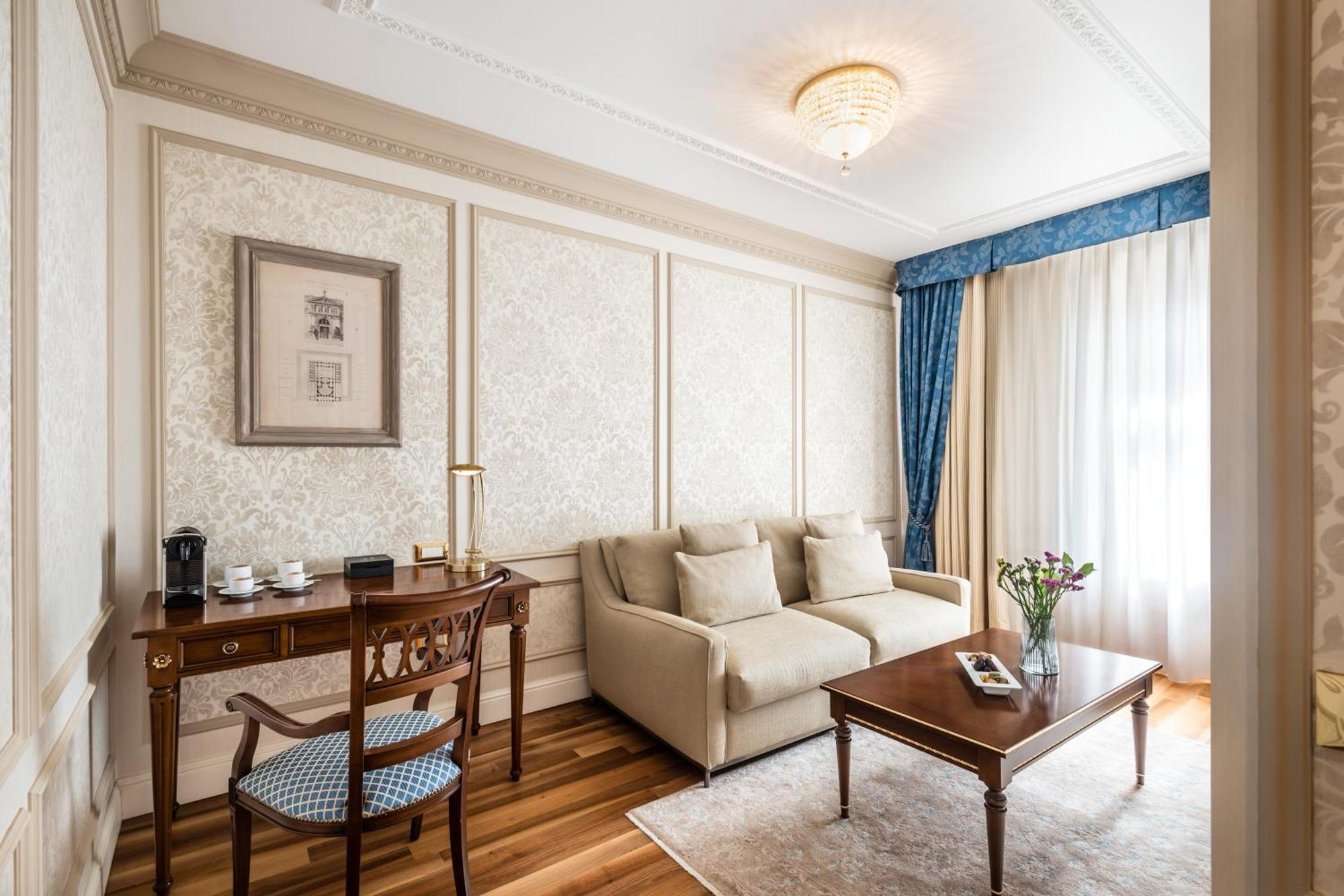 Hotel Flueela Davos - The Unbound Collection By Hyatt Bagian luar foto