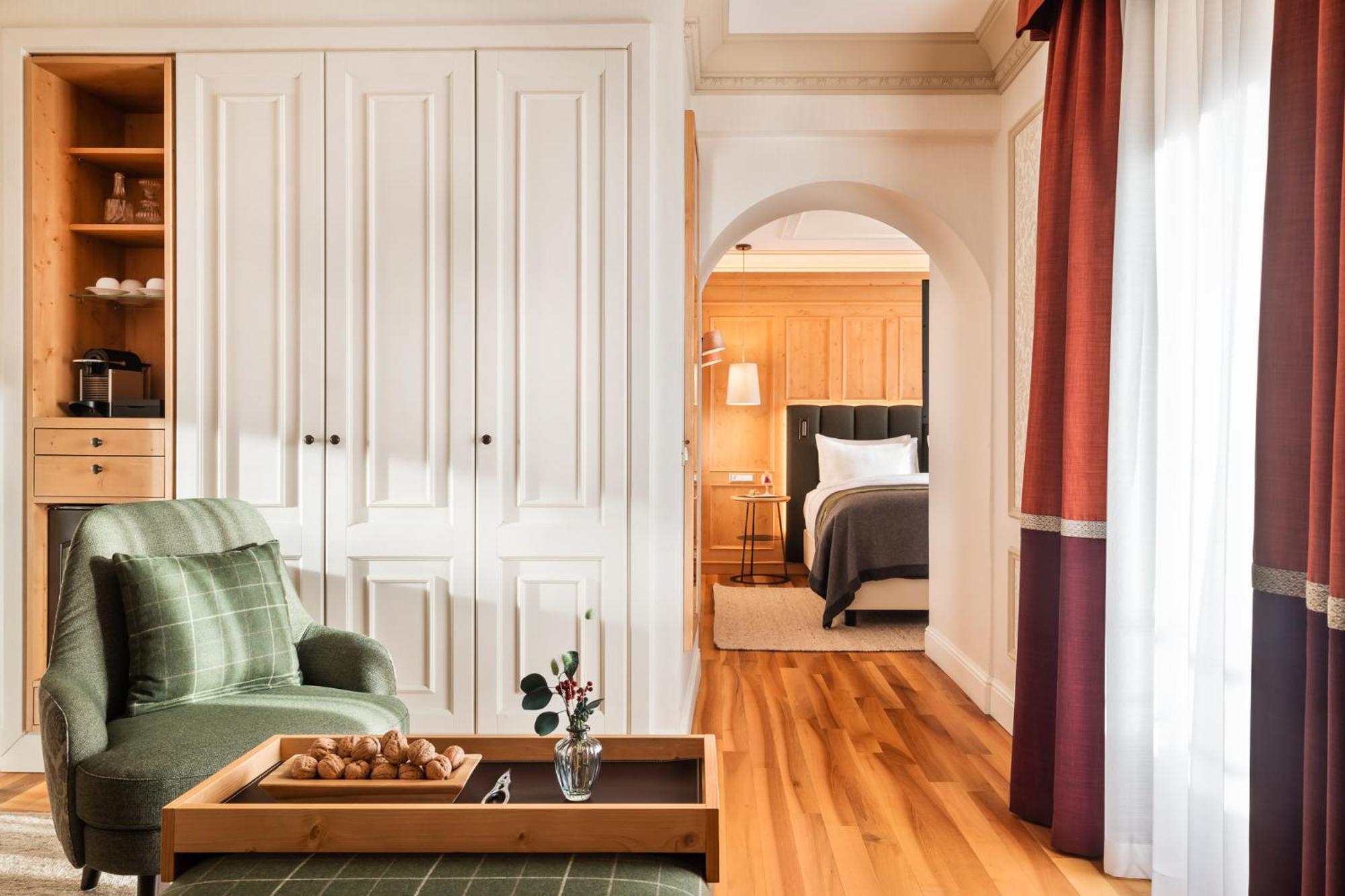Hotel Flueela Davos - The Unbound Collection By Hyatt Bagian luar foto